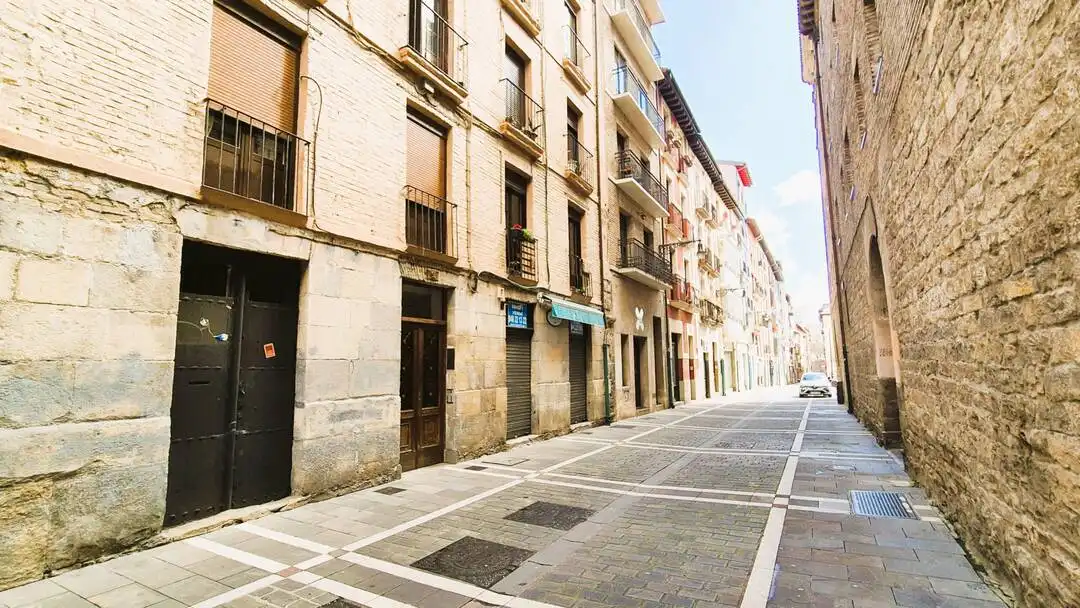 Vista exterior de Local de lloguer en  Pamplona / Iruña