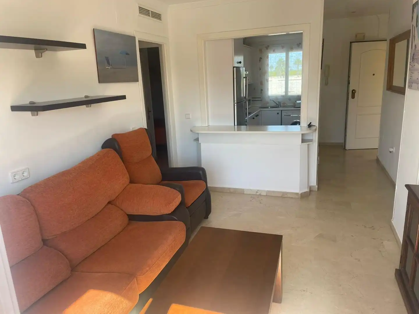 Living room of Flat for rent in Chiclana de la Frontera  with Air Conditioner, Furnished and Oven
