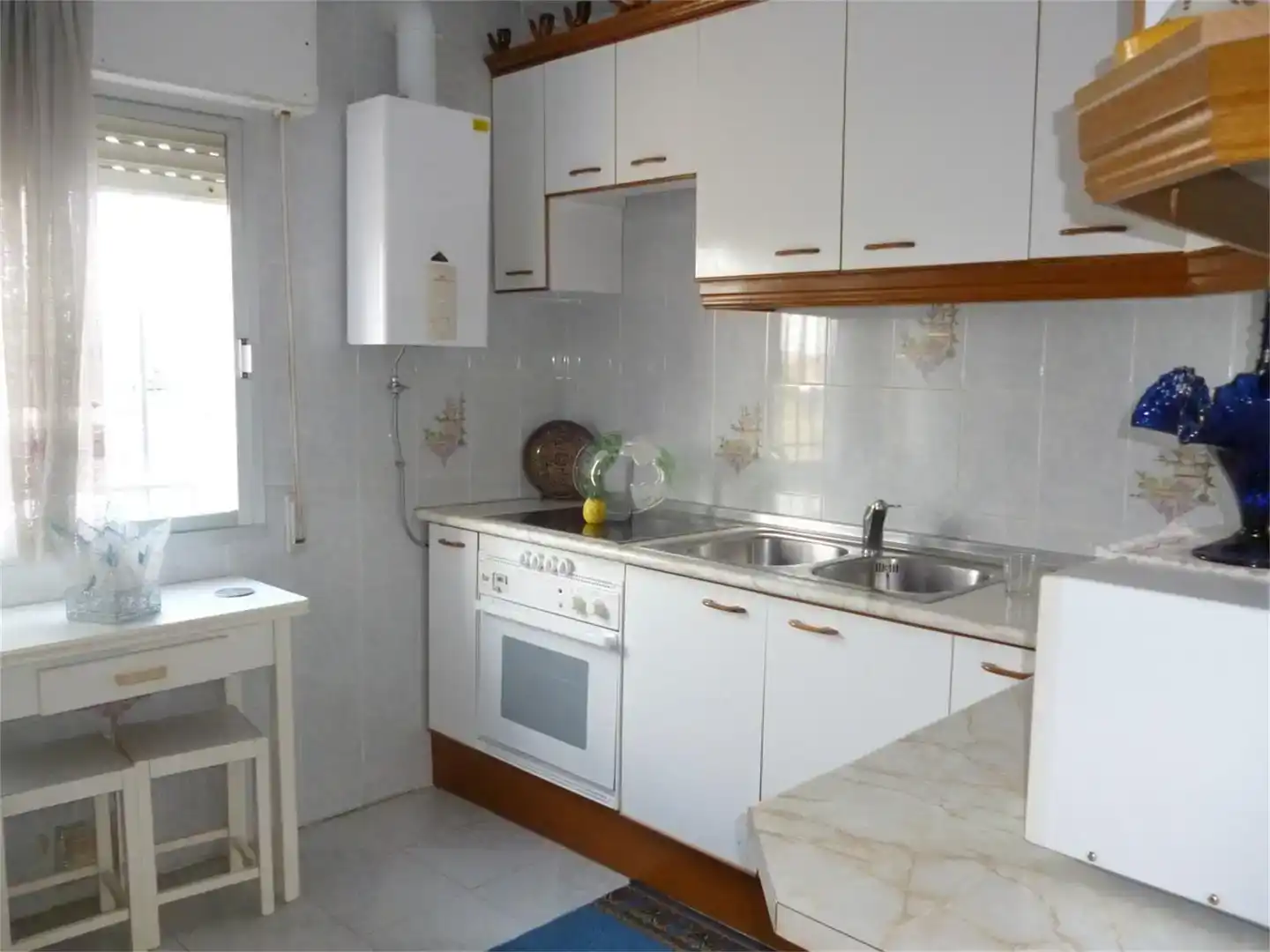 Kitchen of Houses for sale in Fuensalida  with Terrace, Swimming Pool and Balcony