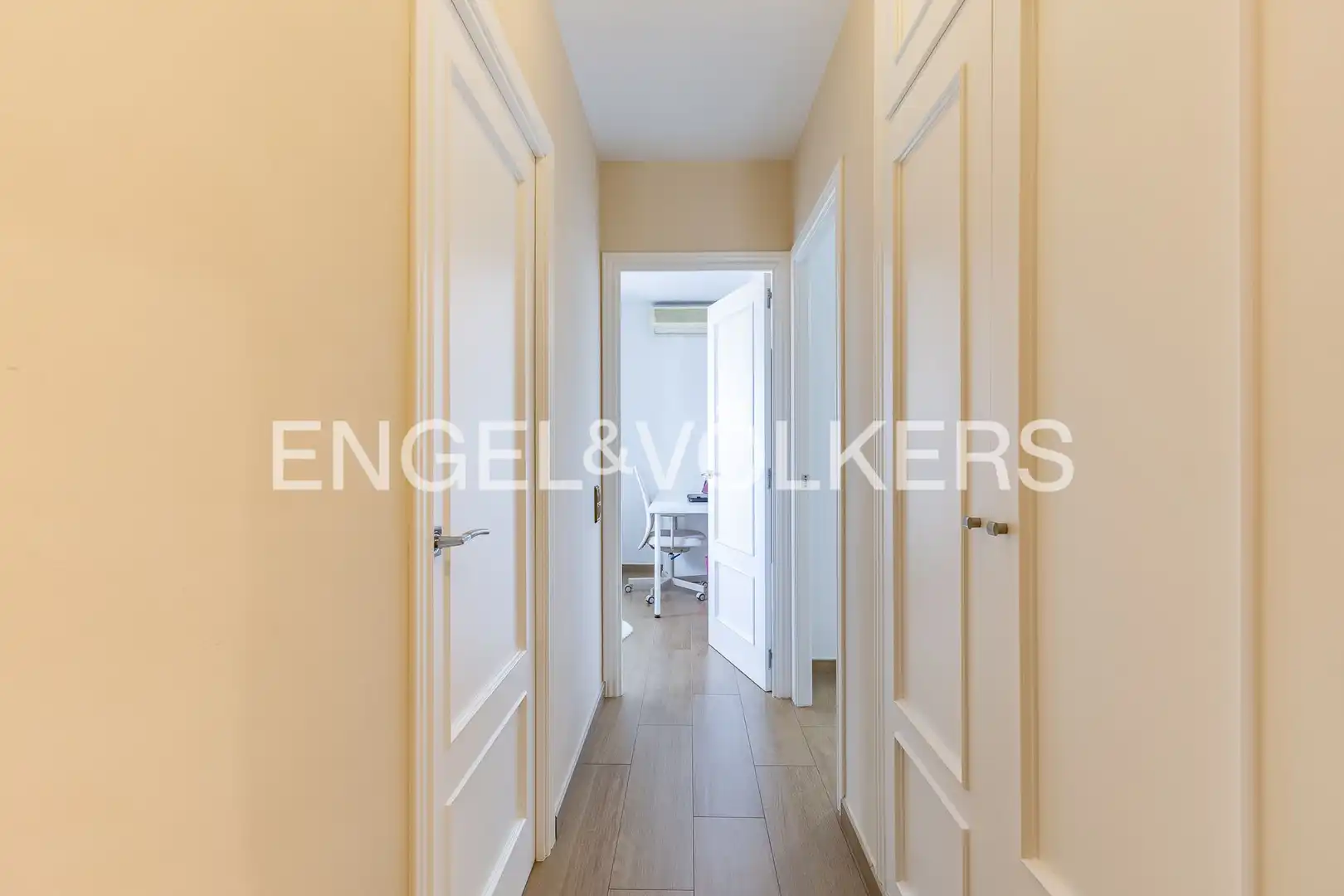 Ático en venta en Mataró con Aire acondicionado, Calefacción y Parquet