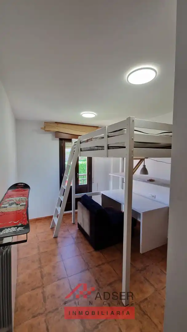 Bedroom of Flat for sale in Sojuela  with Heating, Terrace and Storage room
