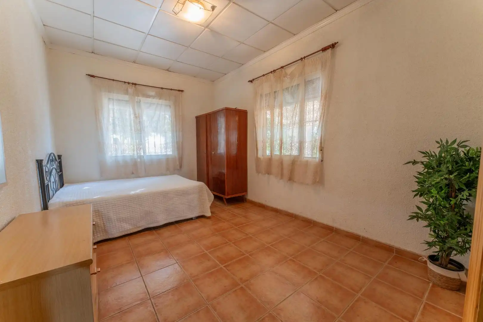 Habitación de Casa o chalet en venta en Orihuela con Piscina comunitaria