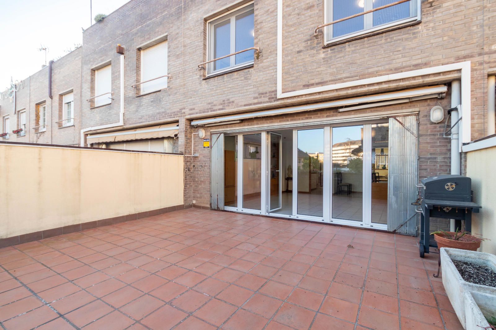 Casa adosada en venda a Hostafrancs