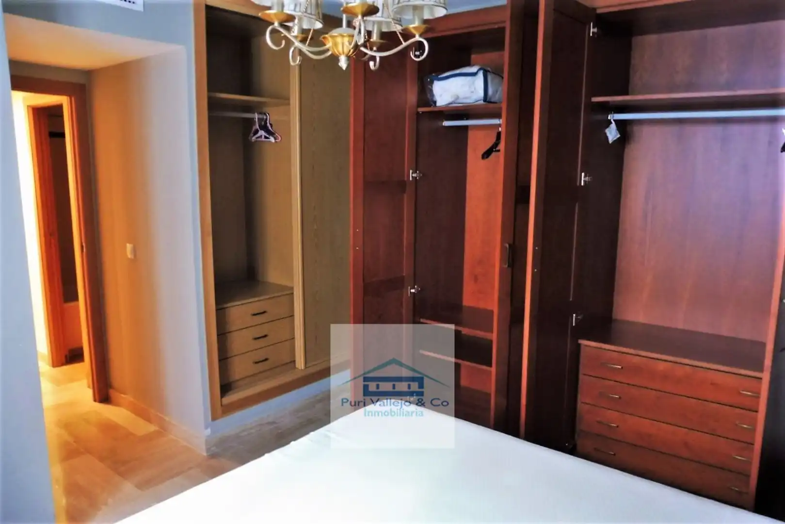 Habitación de Piso en venta en Córdoba con Aire acondicionado, Trastero y Amueblado