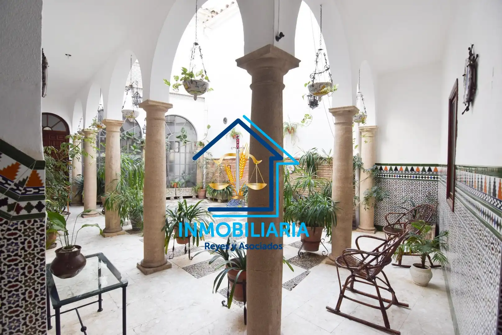 Jardí de Casa o xalet en venda en Córdoba amb Aire condicionat
