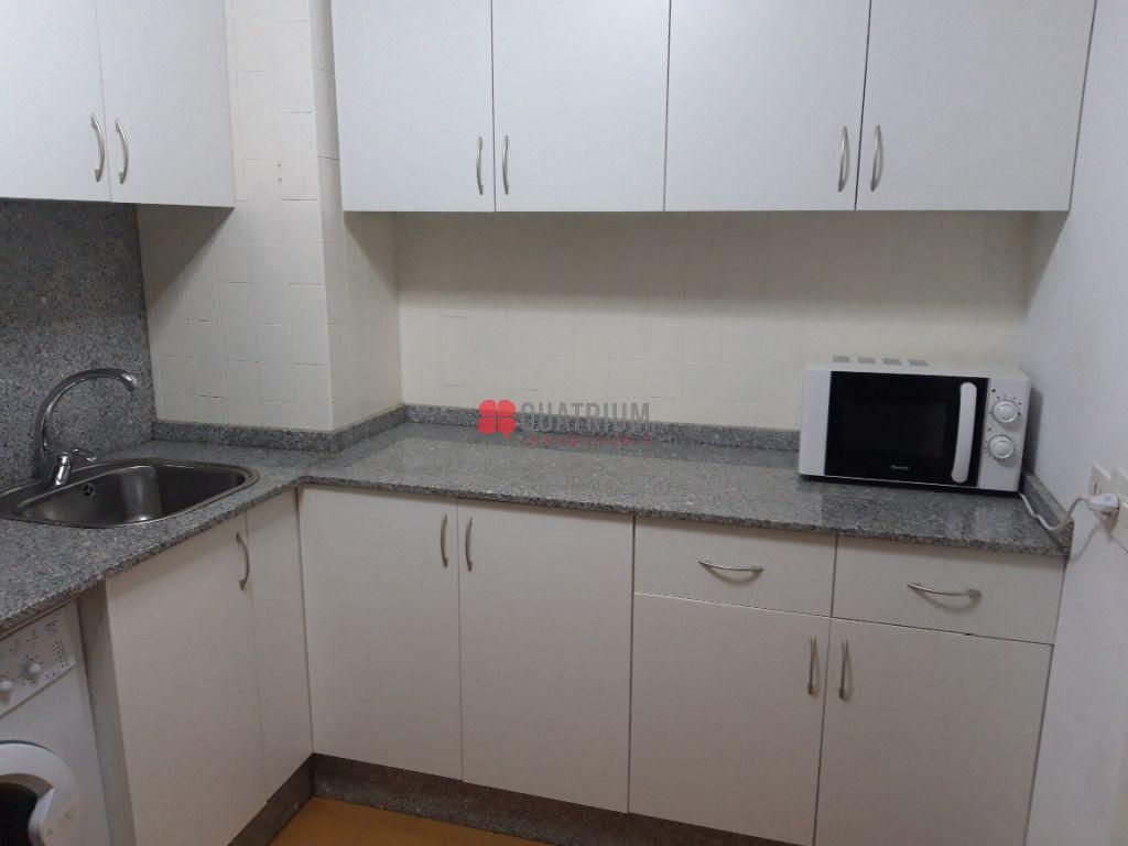 Flat to rent in Rúa De Montero Ríos, Ensanche - Sar