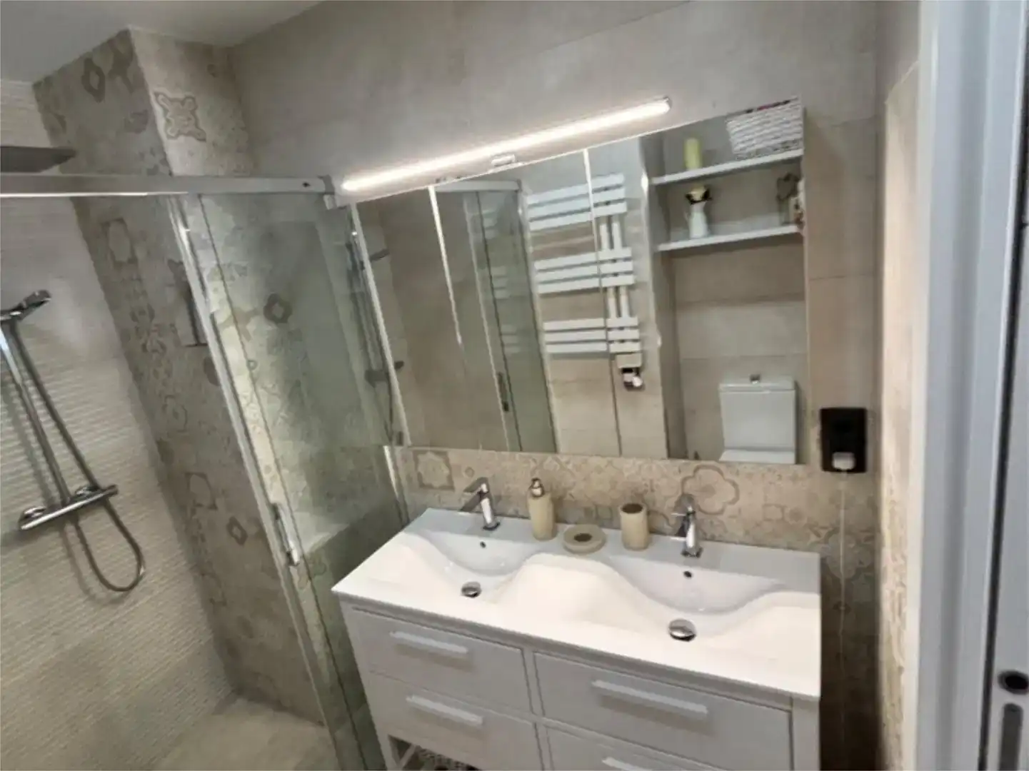 Baño de Casa adosada en venta en Rubí con Aire acondicionado y Balcón