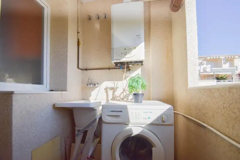 Flat with terrace for sale in Calle Comares 31, imagen 13