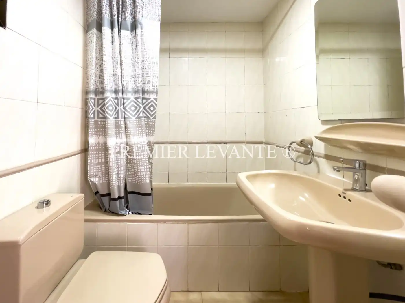 Wohnung zur Miete in Avenida SANTANDER, 23, Playa de San Juan