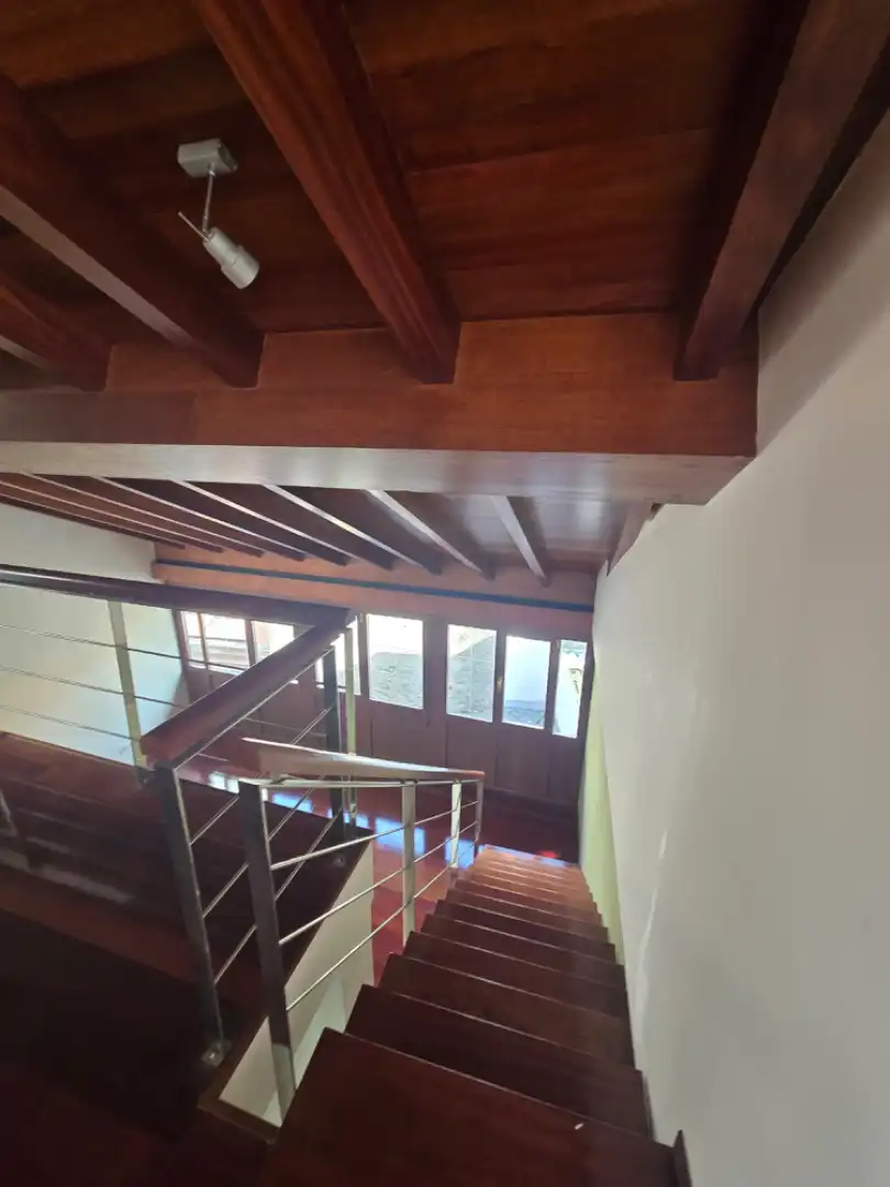 Casa adosada en venta en Viveiro con Calefacción, Parquet y Horno