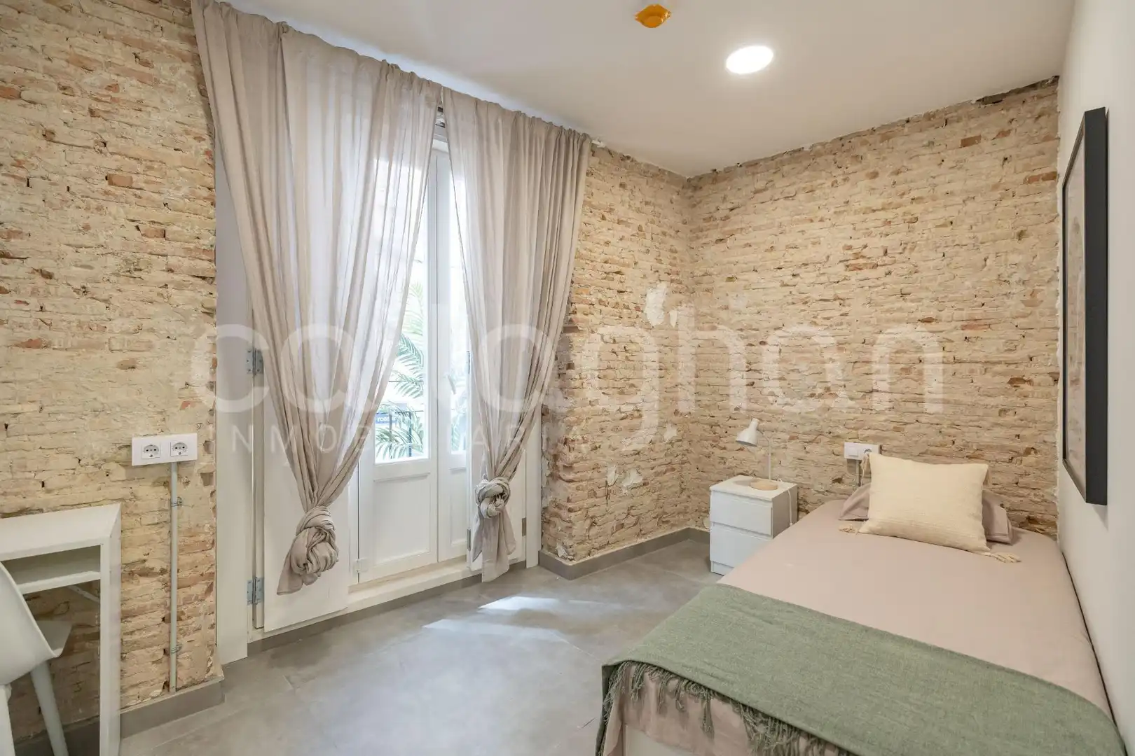 Bedroom of Buildings for sale in Valencia