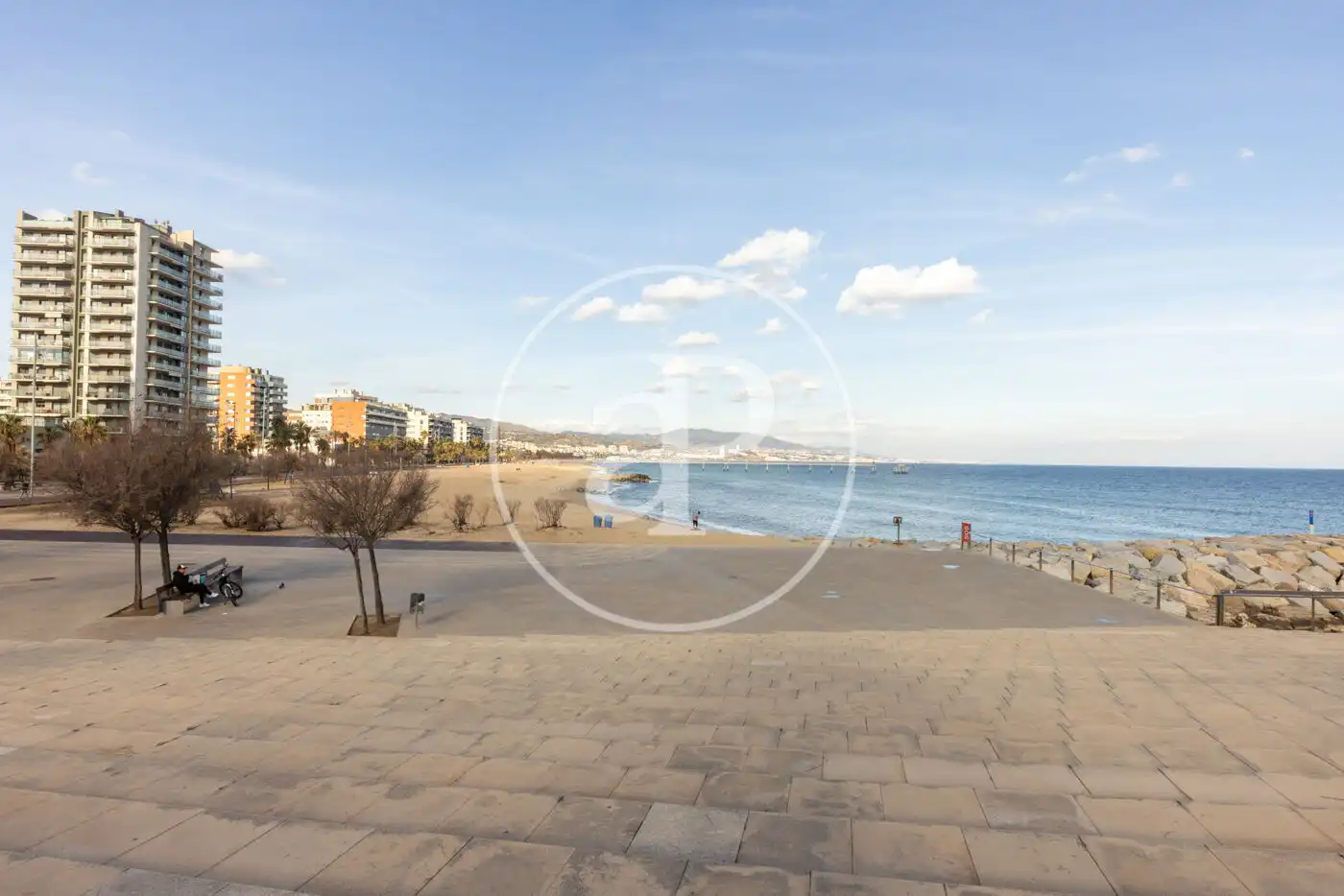 Vista exterior de Piso en venta en Badalona con Aire acondicionado, Calefacción y Jardín privado