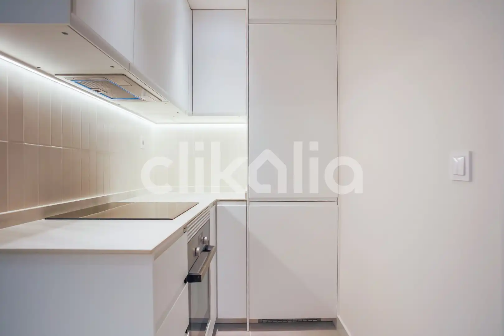 Kitchen of Flat for sale in Madrid  with Air Conditioner, Heating and Private garden
