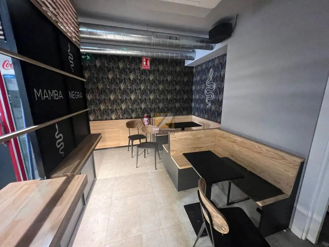 Local en venta en Oviedo  con Aire acondicionado y Alarma