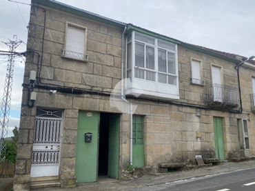 Adossat amb jardí en venda a Amoeiro