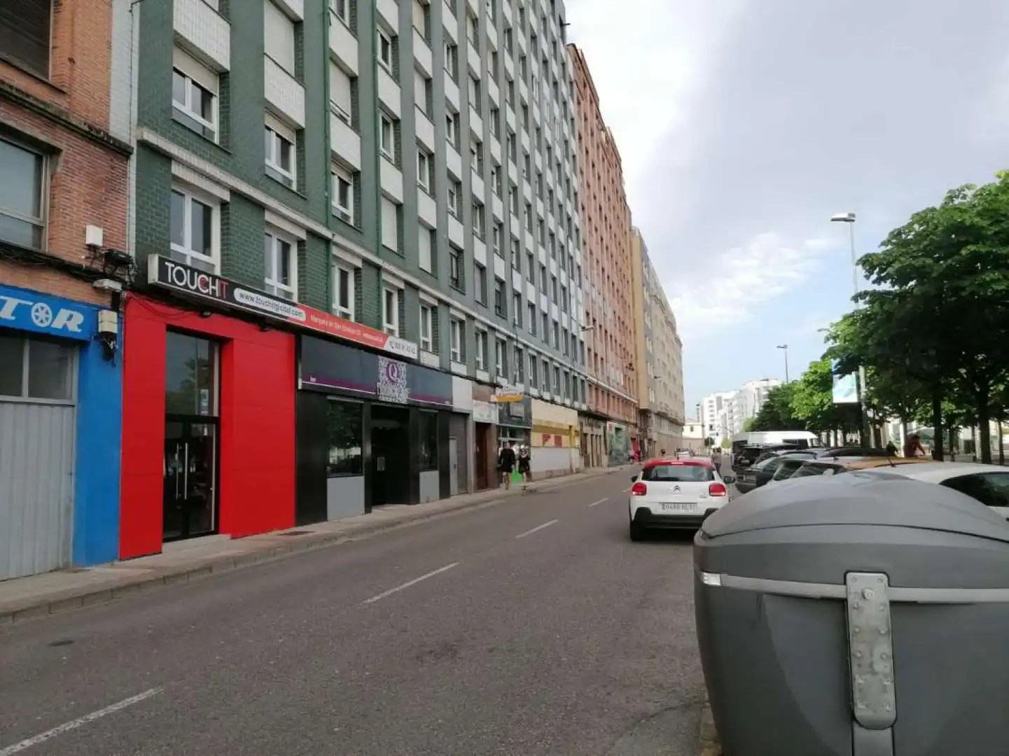Gewerbefläche zum Verkauf in Gijón - Calle Rodríguez San Pedro