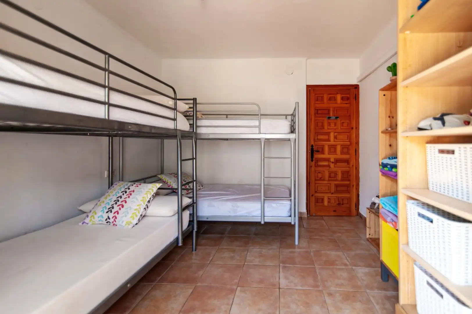 Flat for rent in Calle Gracia, Sant Salvador