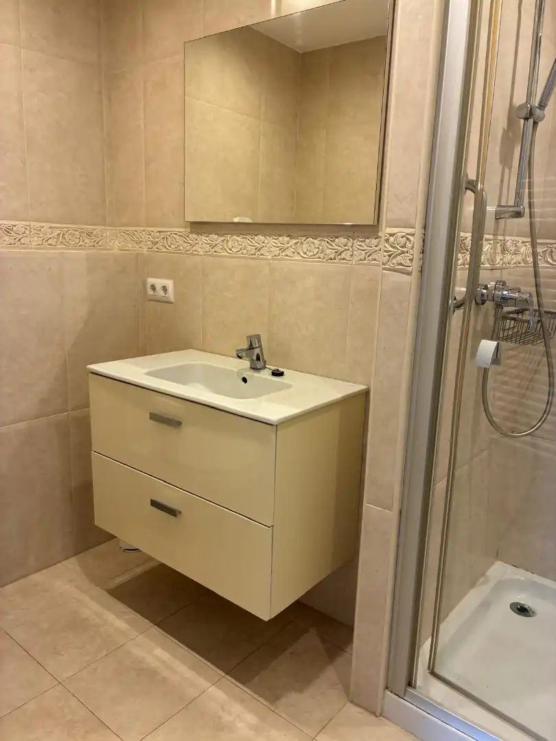 Baño de Apartamento de alquiler en Jávea / Xàbia con Aire acondicionado, Calefacción y Jardín privado