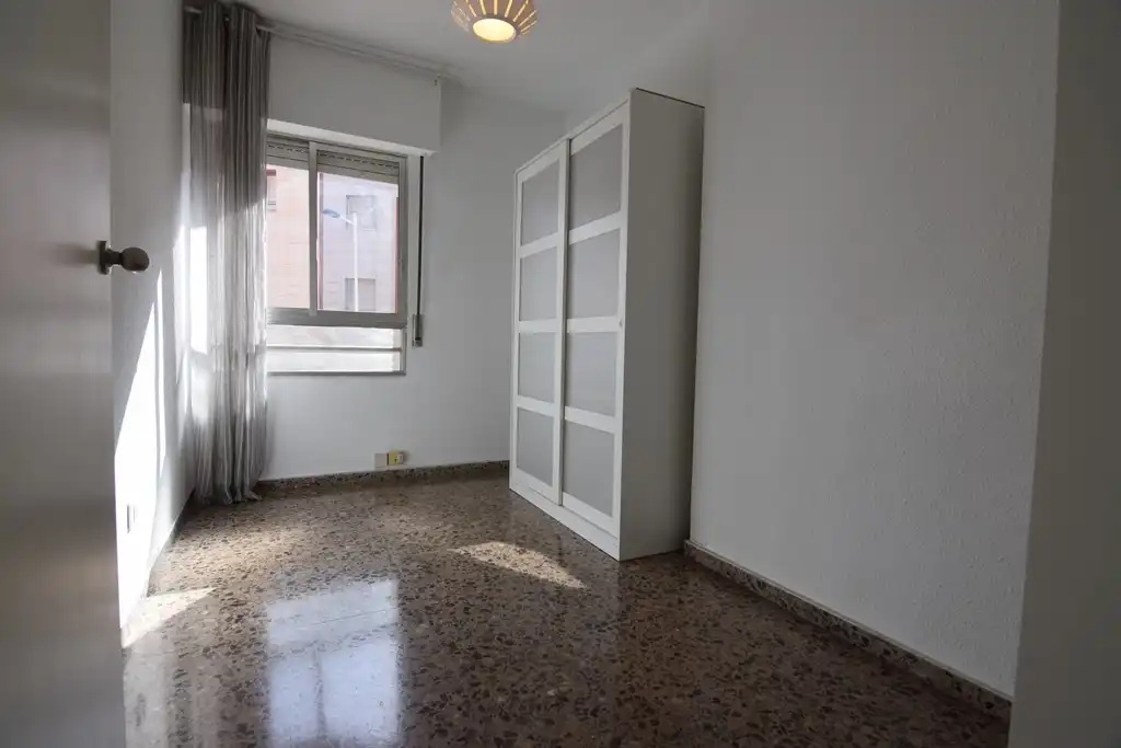 Habitación de Apartamento en venta en Molina de Segura con Amueblado y Balcón