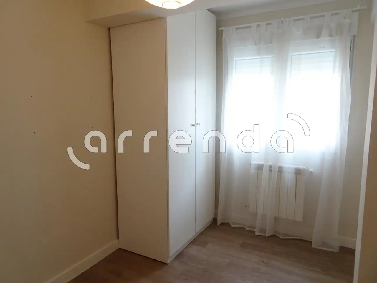 Schlafzimmer von Wohnung zur Miete in Santander mit Heizung und Möbliert
