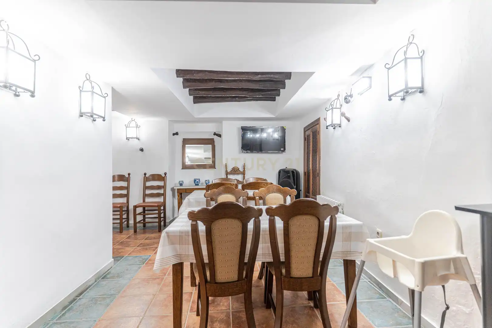 Esszimmer von Gebäude zum Verkauf in Alhama de Granada