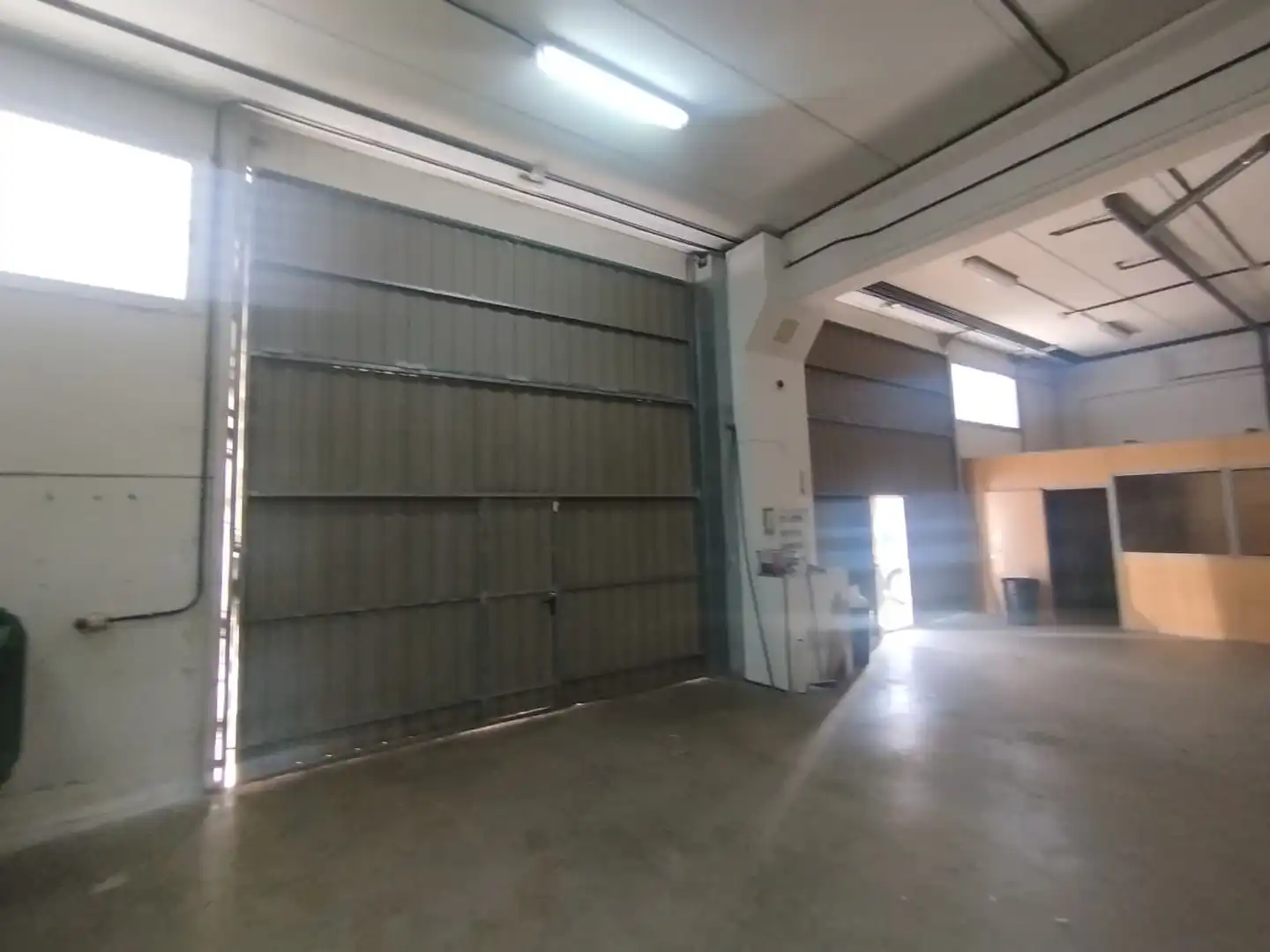 Fabrikhallen zur Miete in Tres Cantos mit Heizung