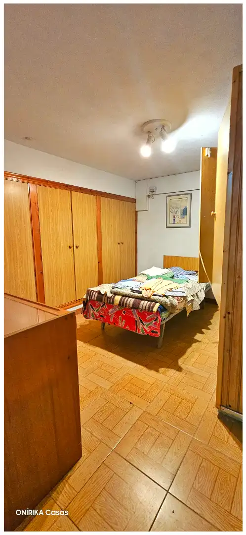 Bedroom of Houses for sale in Sarria  with Heating, Private garden and Parquet flooring