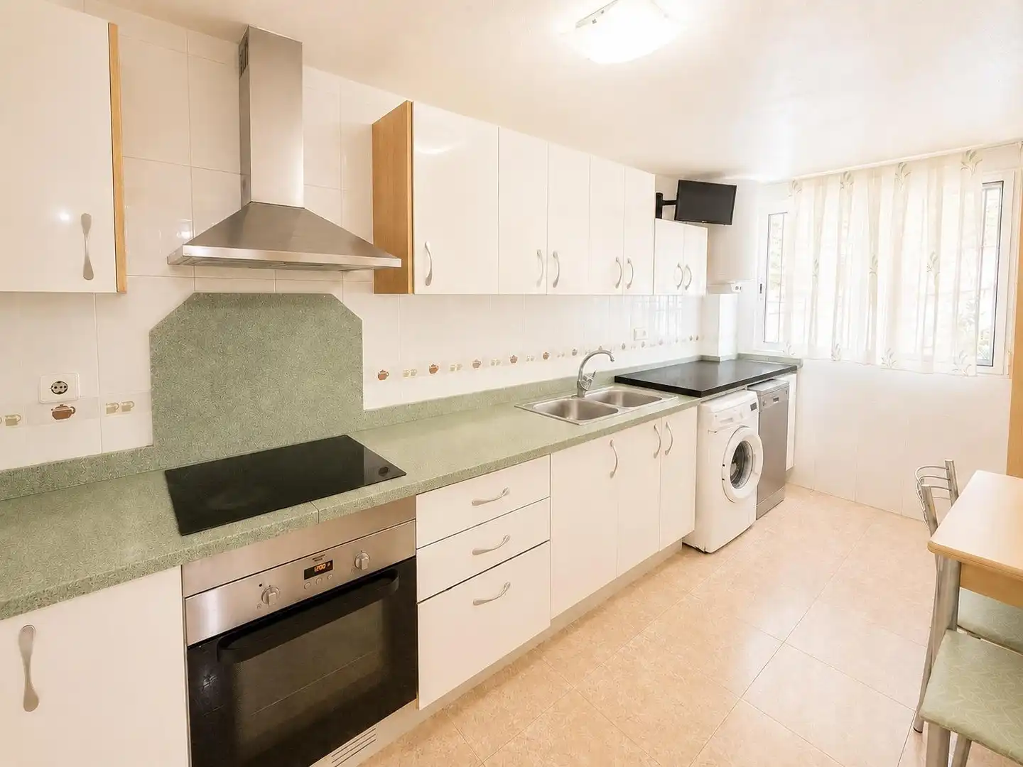 Küche von Wohnung zur Miete in Murcia mit Klimaanlage, Heizung und Abstellraum