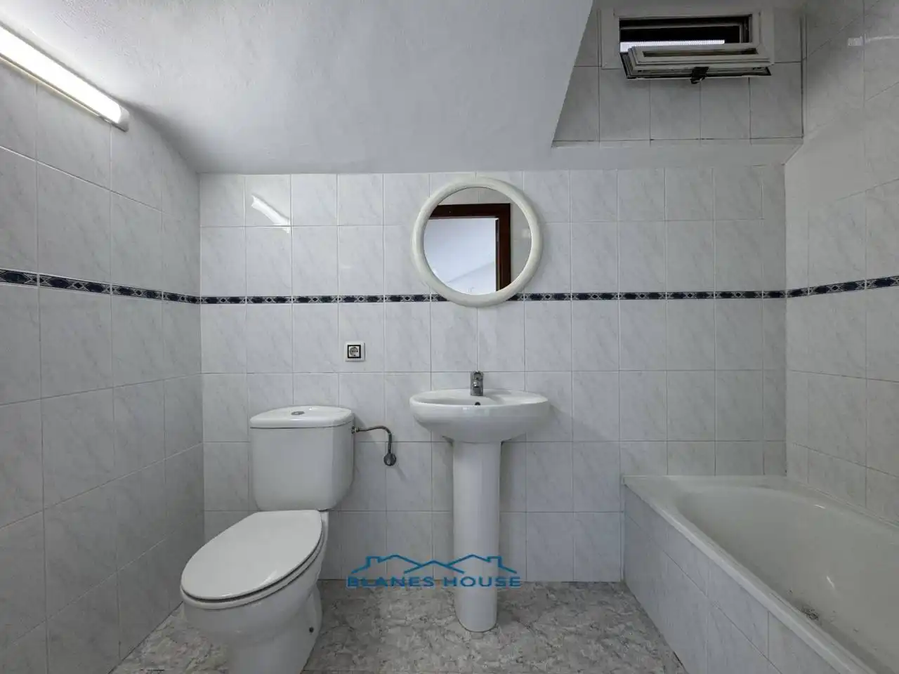Bany de Dúplex en venda en Lloret de Mar amb Aire condicionat, Terrassa i Traster