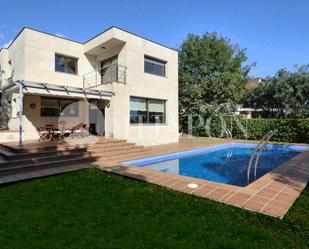 Jardí de Casa o xalet en venda en Alella amb Terrassa, Piscina i Balcó