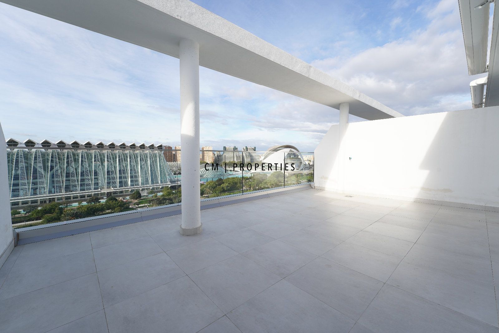 Terraza de Ático de alquiler en  Valencia Capital con Aire acondicionado, Calefacción y Terraza