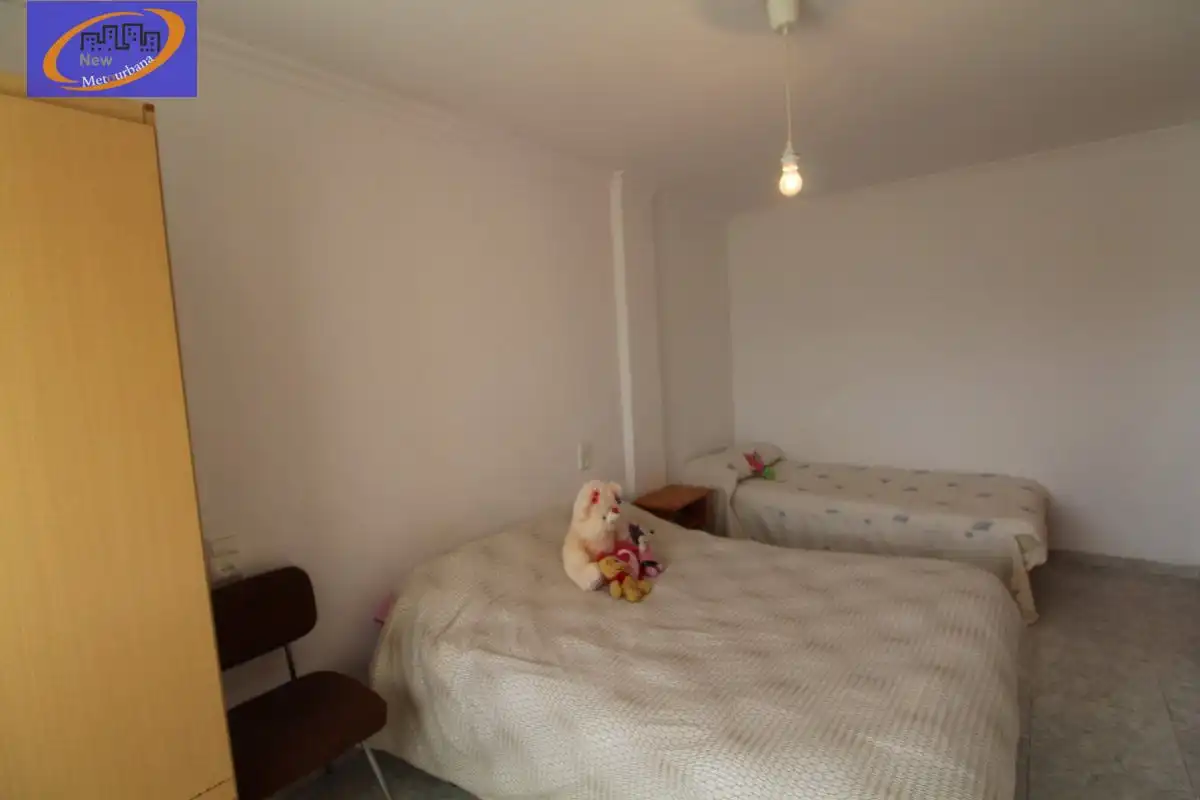 Bedroom of Houses for sale in Cortes de Pallás  with Air Conditioner, Heating and Terrace
