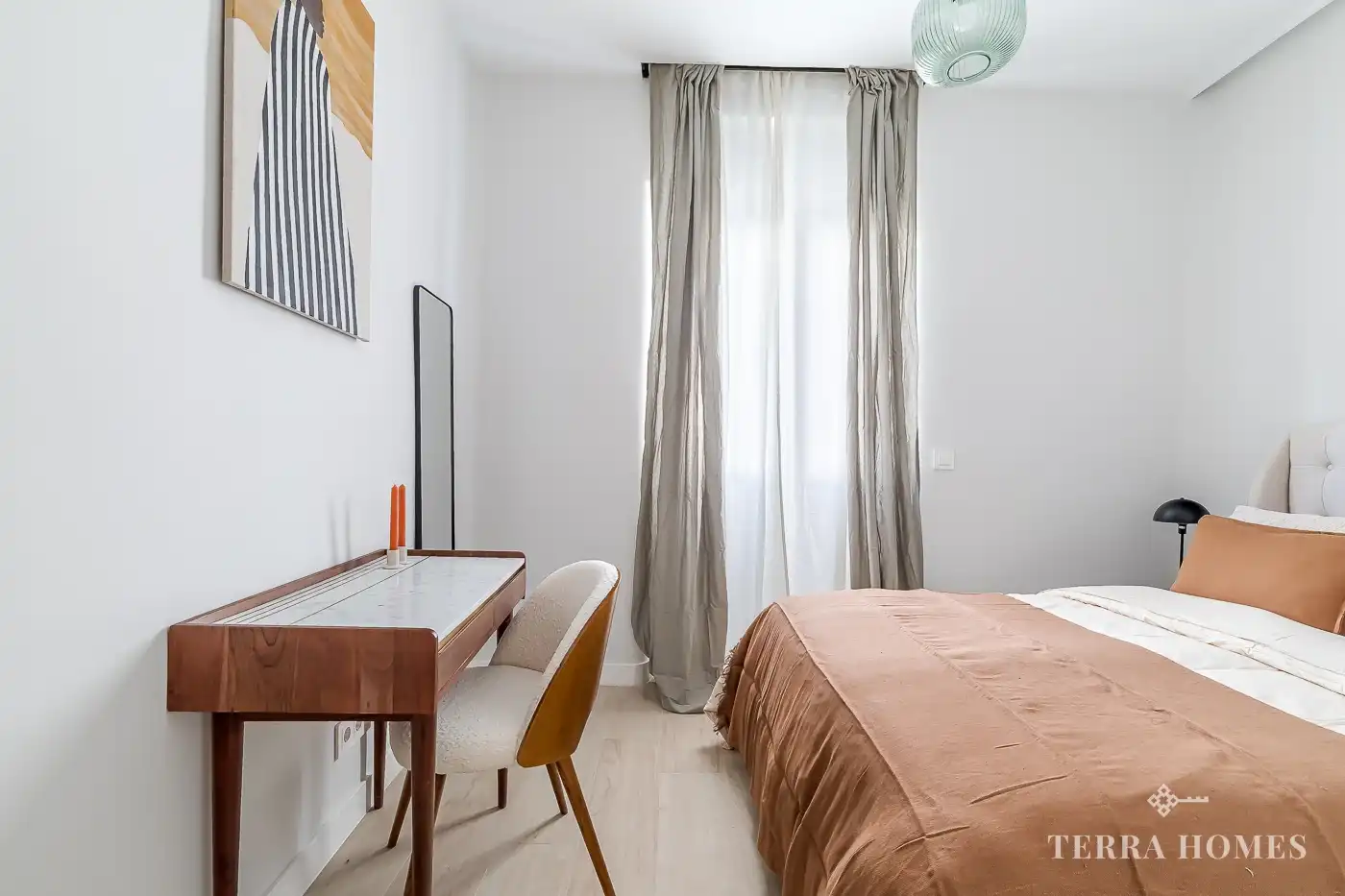 Habitación de Apartamento de alquiler en Madrid con Aire acondicionado, Amueblado y Internet
