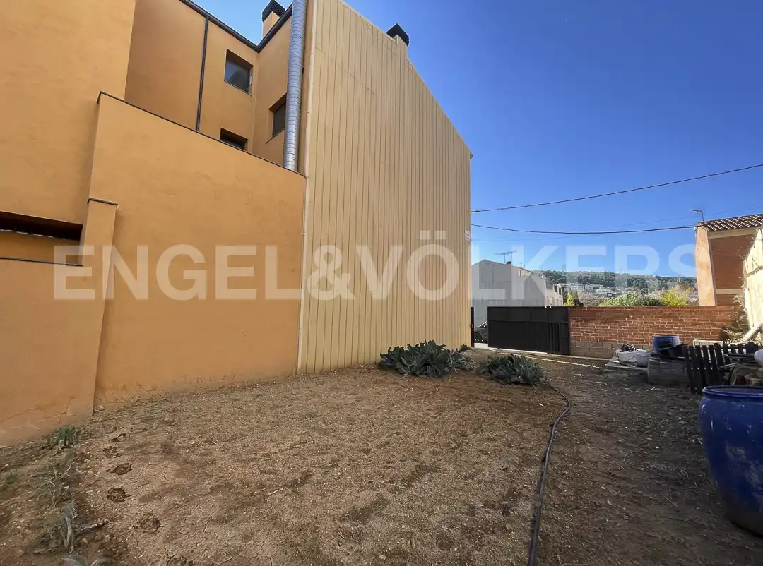 Terreny residencial en venda a Sant Martí Sarroca, imagen 2