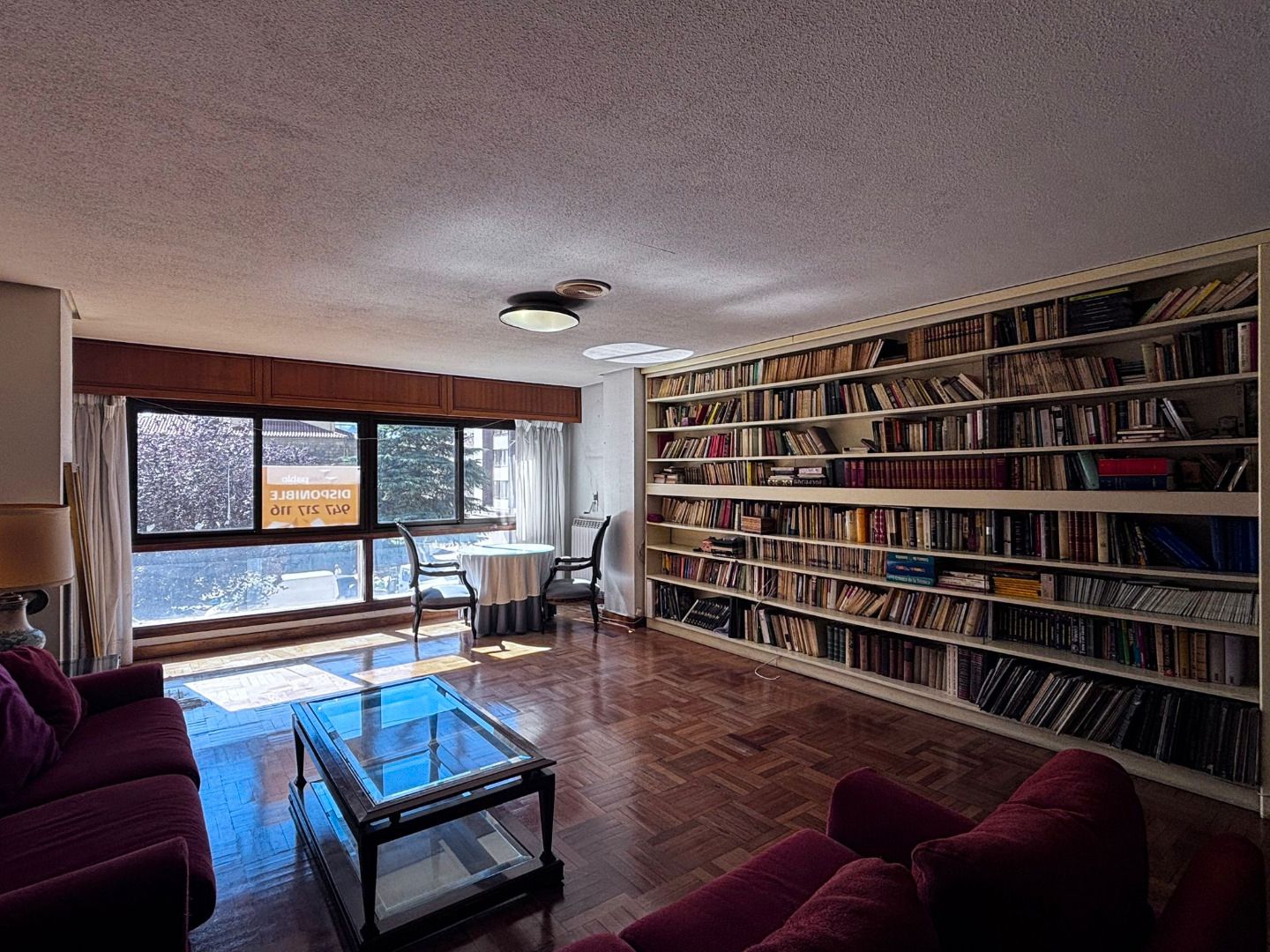 Living room of Flat for sale in Burgos Capital  with Heating, Parquet flooring and Terrace