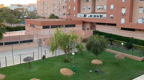 Photo 5 of Flat for rent in Calle de Demóstenes, El Cónsul - Ciudad Universitaria - El Romeral, Málaga Capital