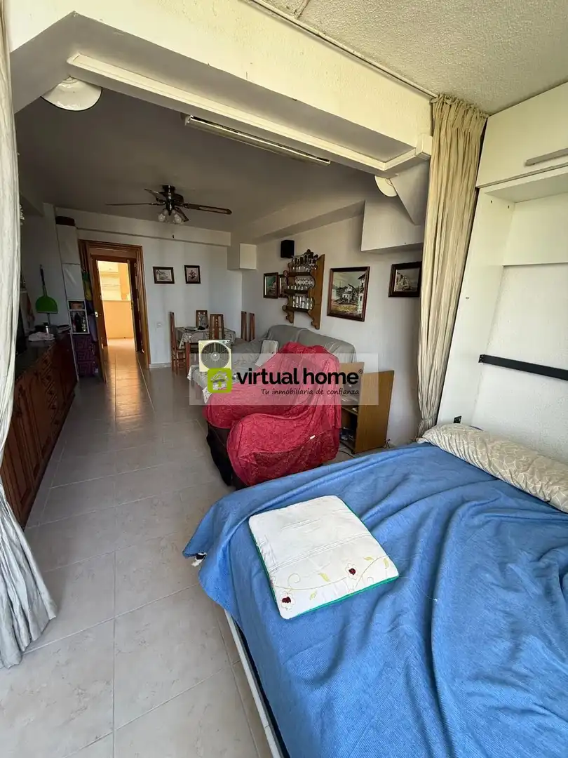 Living room of Flat for sale in Benidorm  with Terrace, Furnished and Balcony