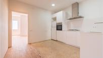 Cuina de Pis en venda en  Barcelona Capital amb Parquet i Balcó