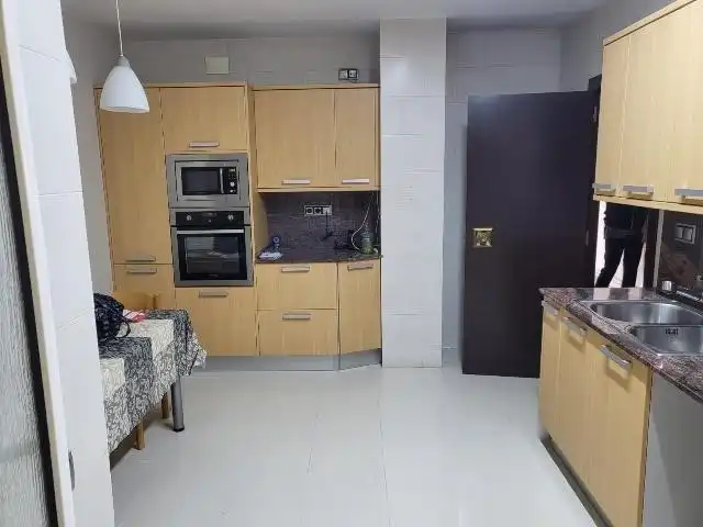 Kitchen of Flat for sale in Badalona  with Air Conditioner, Heating and Parquet flooring