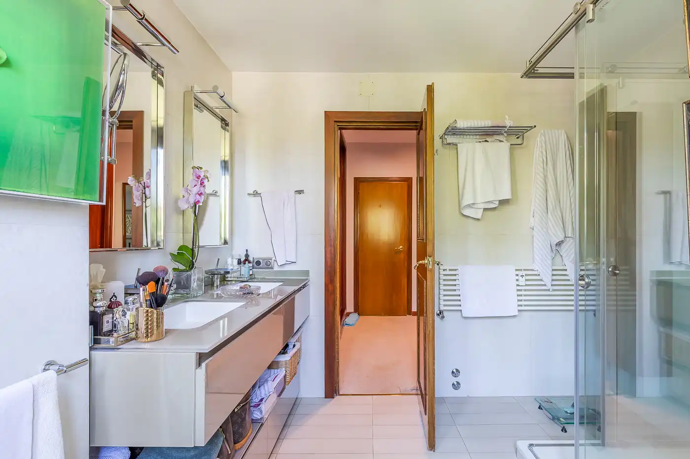 Bathroom of Flat for sale in Madrid  with Air Conditioner, Heating and Terrace