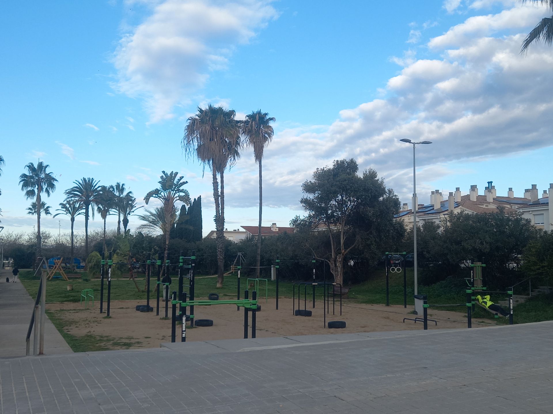 Vista exterior de Piso en venta en Premià de Mar con Balcón y Alarma
