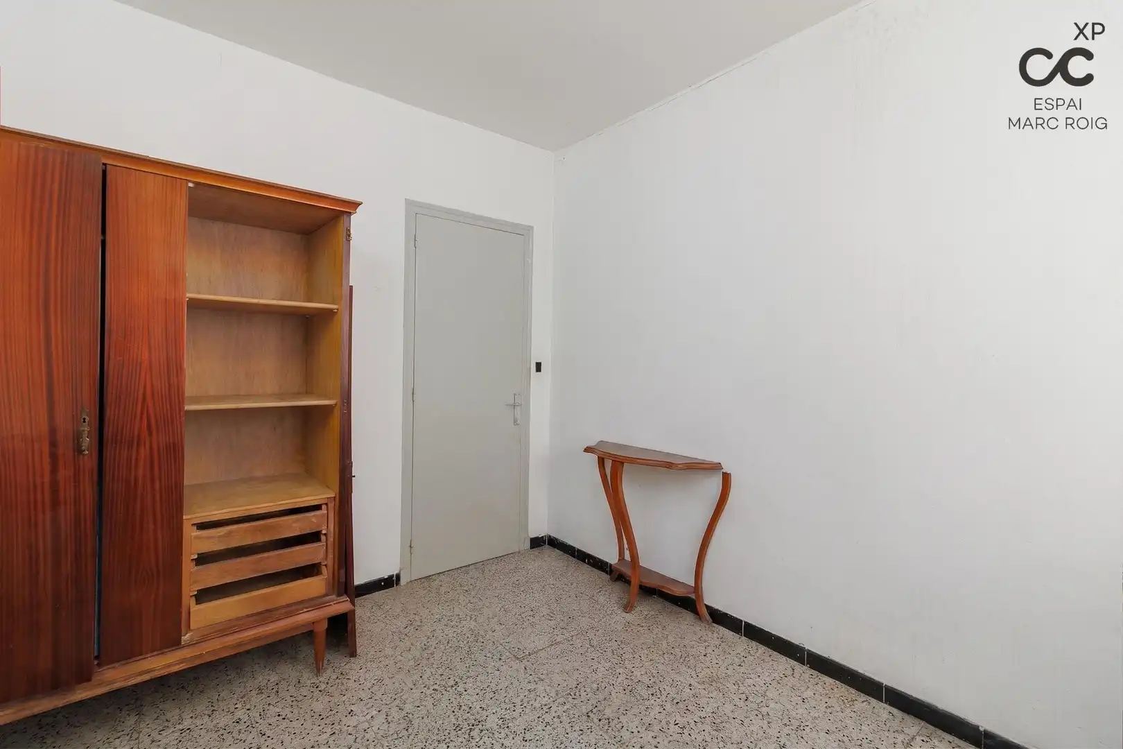 Habitación de Finca rústica en venta en Navata con Calefacción, Terraza y Trastero