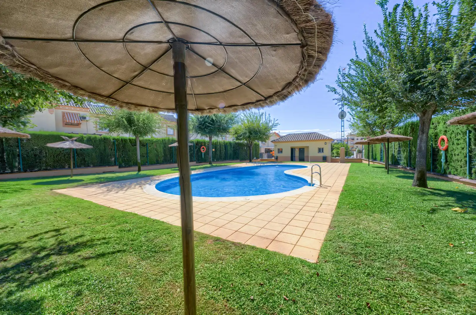 Adossat amb piscina en venda a 42 Plaza Hiladora, imagen 5