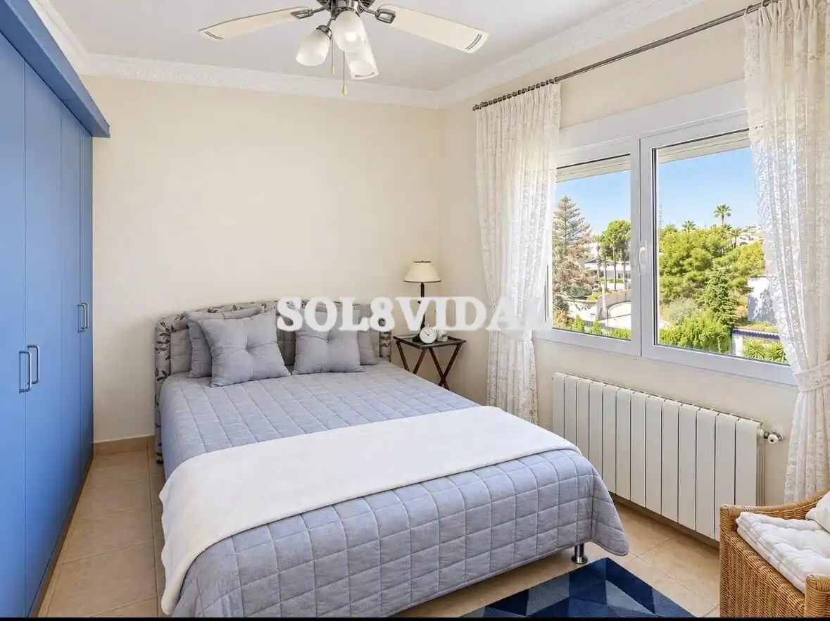 Chalet con terraza en venta en Orihuela Costa, imagen 13