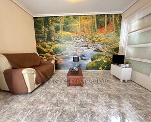 Living room of Flat for sale in Burgos Capital  with Heating and Terrace