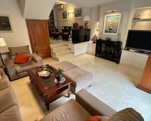 Living room of Single-family semi-detached for sale in Castelldefels  with Air Conditioner, Heating and Private garden