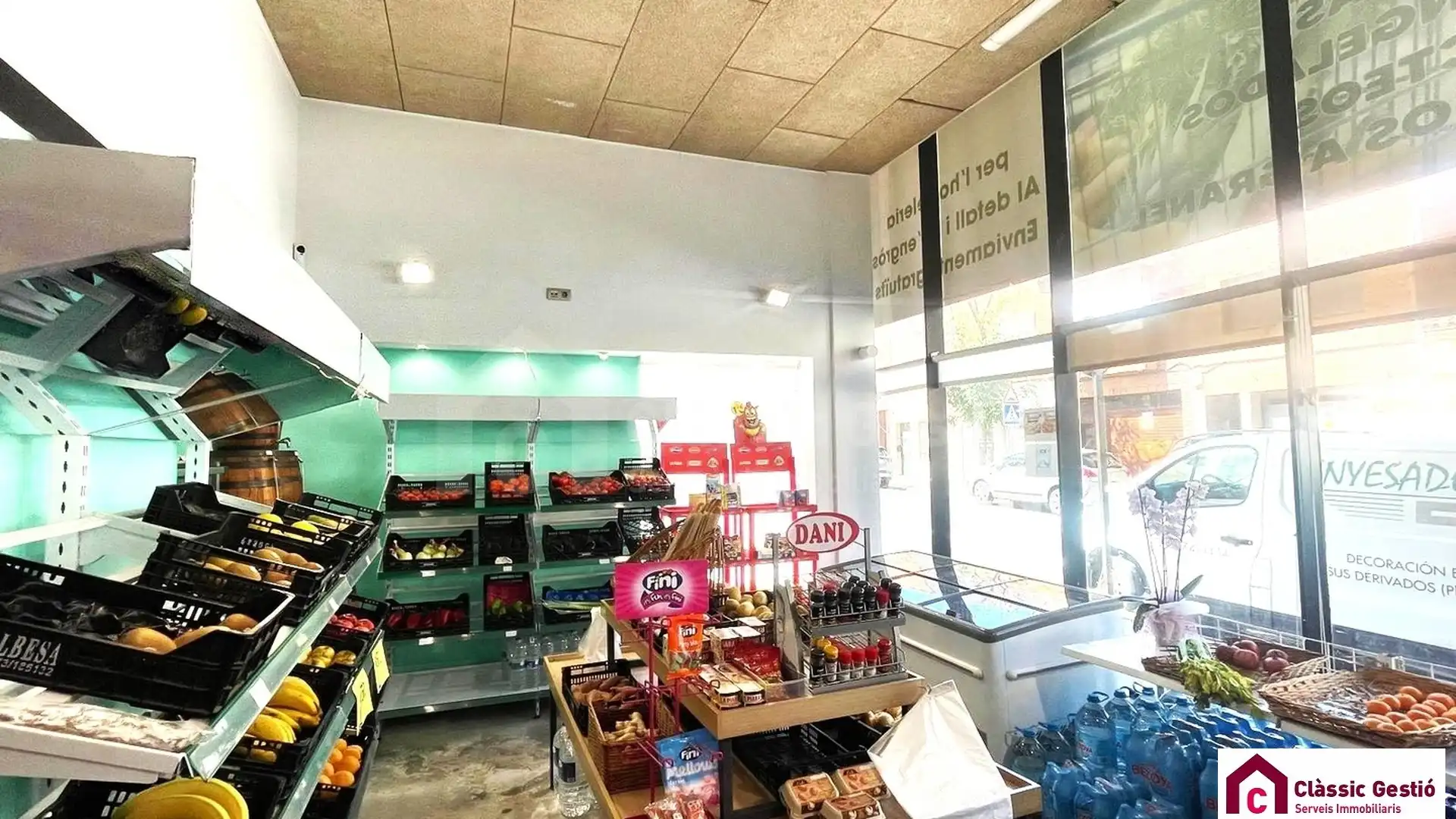 Local comercial en traspàs a Sud, imagen 7