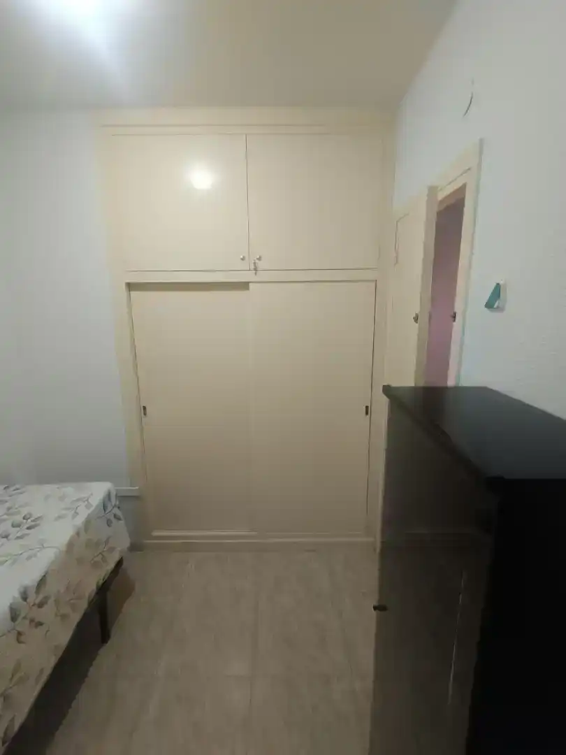 Schlafzimmer von Wohnungen zur Miete in Cartagena mit Ofen, Waschmaschine und Mikrowelle