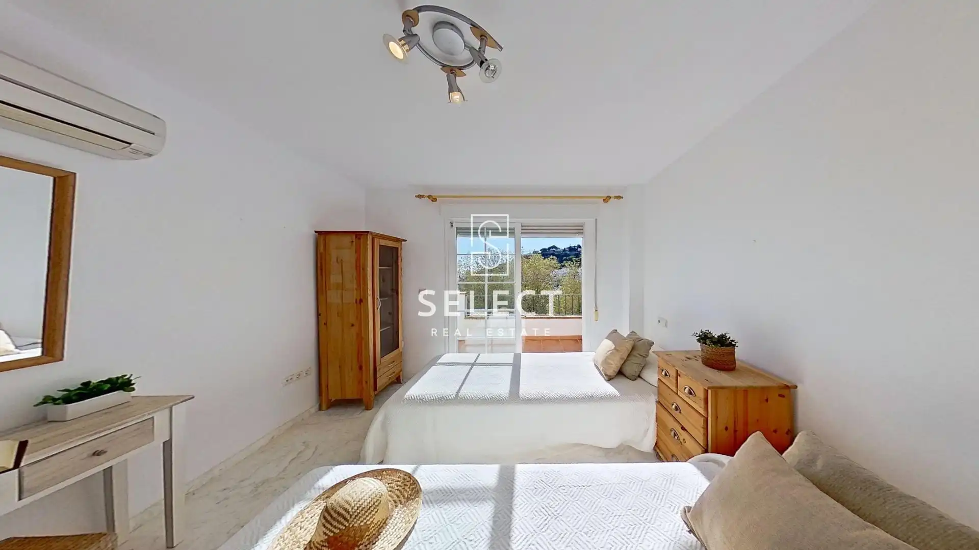Apartament amb terrassa en venda a MARINA DEL ESTE, imagen 12