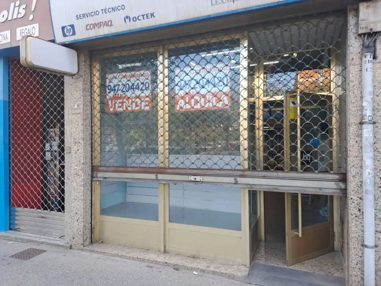Local comercial en venta en Avenida CANTABRIA, imagen 4